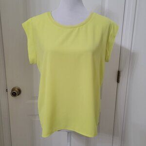 Mango Size XS Chartreuse Short Cap Sleeve Blouse, Gently Used Condition